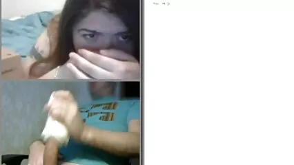 Playboy ha scopato perfettamente film porno gratis amatoriali il mulatto in gola con un'erezione.