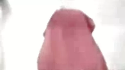 Dato in bocca video amatoriali italiani xxx prima del lavoro a una ragazza in camicetta.