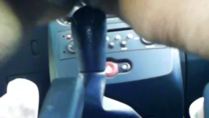 La bella ragazza ha accettato di fare sesso xxx video casalinghi nel culo.