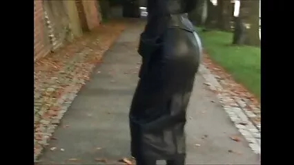 A questa signora insaziabile piace scopare spesso. amatoriale porn tube