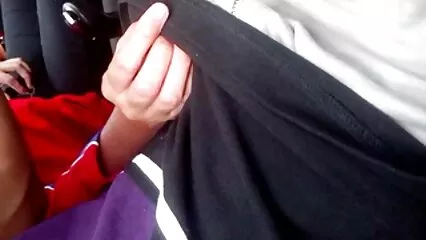 Una cagna in fiamme ha gentilmente soddisfatto un buon amico con xxx video amatoriali gratis la sua figa.