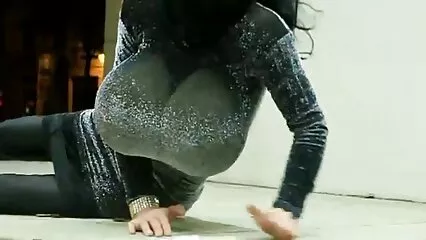 Lo stronzo video sex amatoriali italiani davalka è saltato sul cazzo del suo amante.