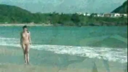 Bella erotica, dove il ragazzo ha elaborato xxx moglie amatoriale la vagina della sua ragazza.
