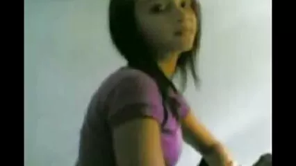 Il vero orgasmo video amatoriali porno gratuiti del bambino ha fatto impazzire il fidanzato e lo ha fatto scopare.
