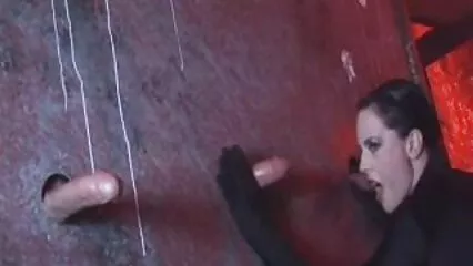 All'aria aperta, i partner scopano senza video porno amatoriale youtube spogliarsi.