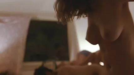 Peperoni infilano cazzi nelle fighe di donne amatoriale xxx video lussuriosi.