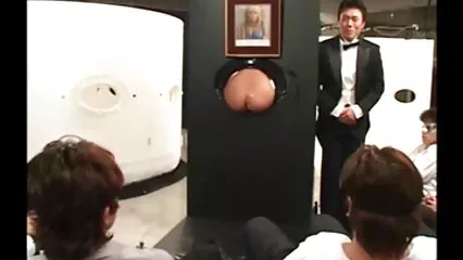 Coppia sportiva che fa sesso nel parco. poorno amatoriale