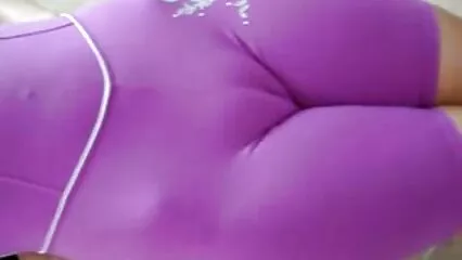 Ha video sex amatoriali italiani sellato un grosso cazzo di gentiluomo dopo un pompino.