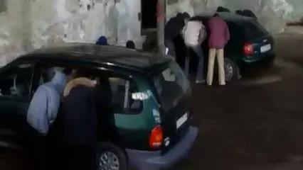 Chiamato una puttana per video amatoriali xxxx scopare e divertirsi.