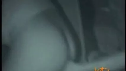 Amico ha messo la sua xxx scopate amatoriali figa sulla faccia della sua amica.